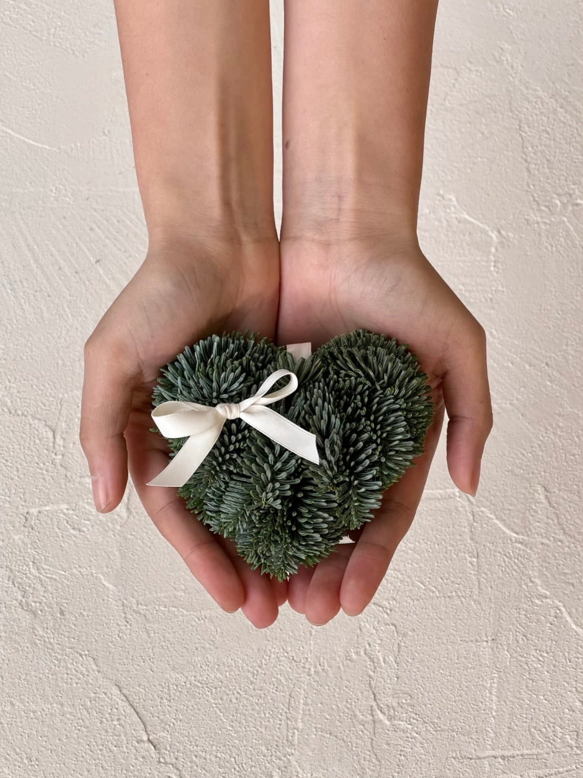 Christmas Workshop -  Make your own ornaments (your choice of 2 shape)