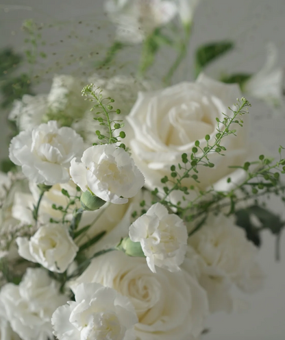 La Fortune Vase Arrangement - White