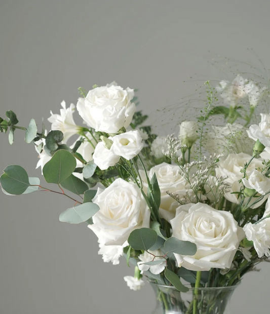 La Fortune Vase Arrangement - White